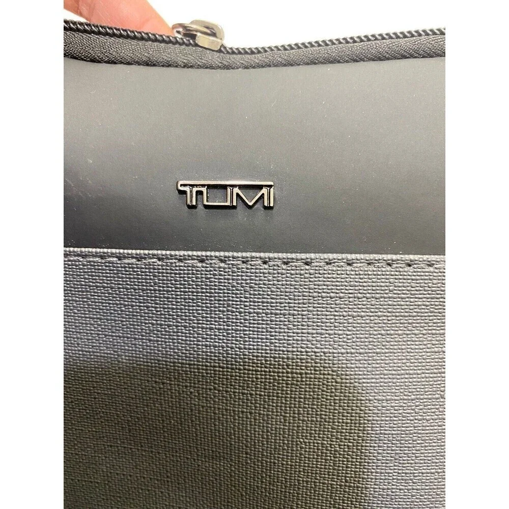 Tumi Toiletry Bag Make Up Zip Bathroom Travel Mini Bag Tumi‎ For Delta
